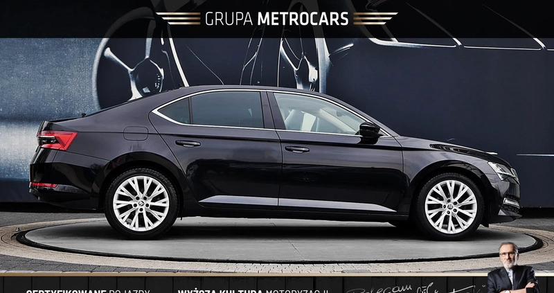 Skoda Superb cena 82899 przebieg: 189998, rok produkcji 2019 z Suchedniów małe 704